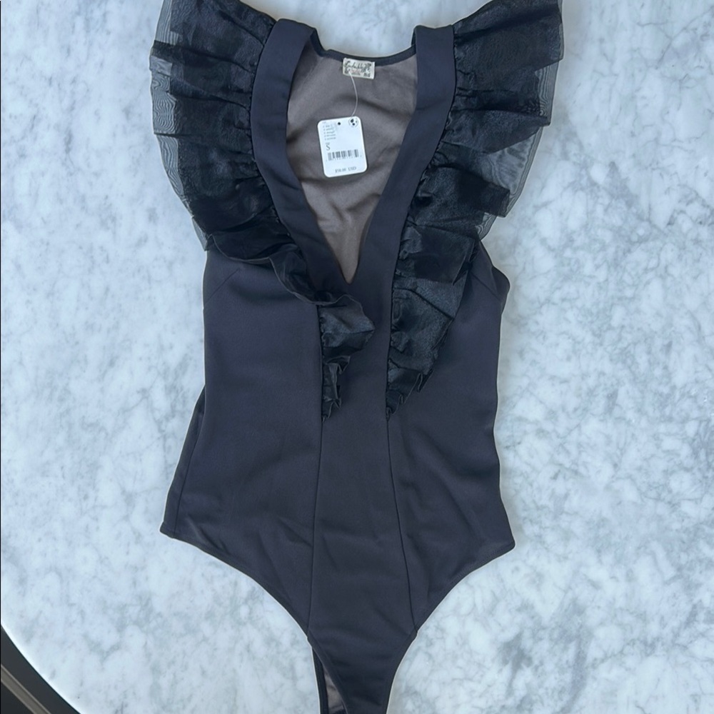 Intimately Free People ruffle bodysuit NWT small